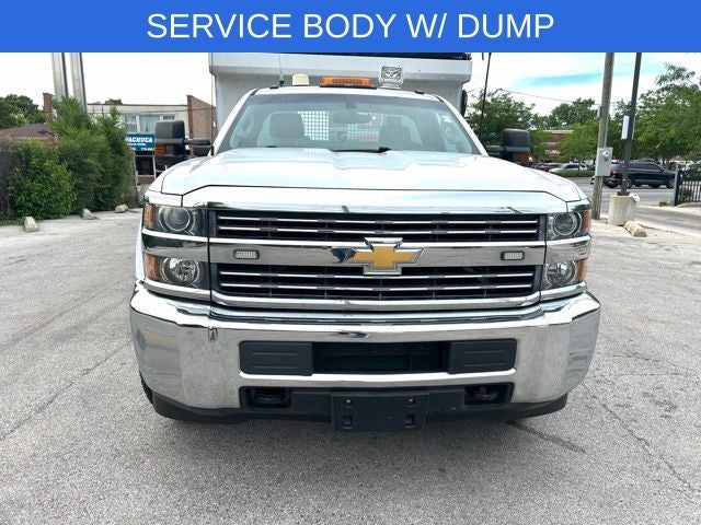 2017 Chevrolet Silverado 3500HD Chassis WT