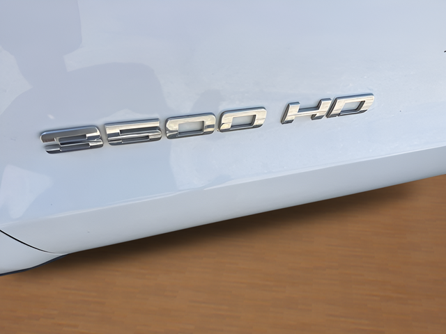 2019 Chevrolet Silverado 3500HD Chassis WT