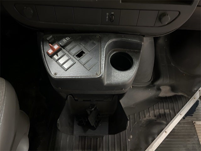 2009 Chevrolet Express Cutaway Work Van