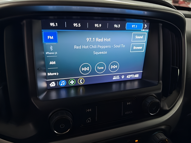 2022 Chevrolet Colorado 2WD Extended Cab Long Box LT