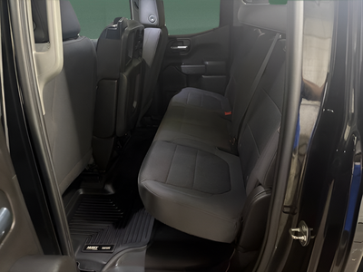2020 Chevrolet Silverado 1500 4WD Double Cab Standard Bed Custom