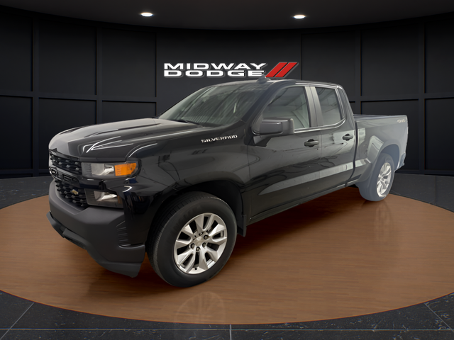 2020 Chevrolet Silverado 1500 4WD Double Cab Standard Bed Custom