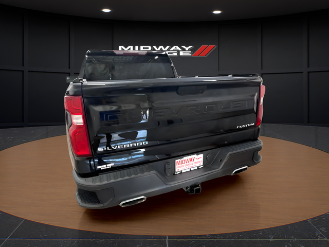 2020 Chevrolet Silverado 1500 4WD Double Cab Standard Bed Custom