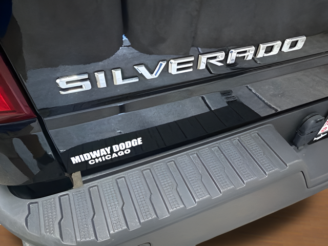 2020 Chevrolet Silverado 1500 4WD Double Cab Standard Bed Custom