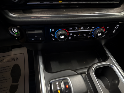2023 Chevrolet Silverado 1500 4WD Crew Cab Short Bed LTZ