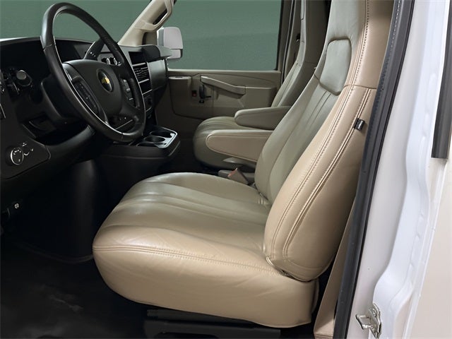 2021 Chevrolet Express Cargo RWD 3500 Regular Wheelbase WT