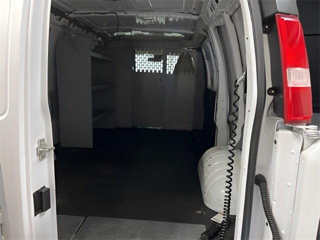 2021 Chevrolet Express Cargo RWD 3500 Regular Wheelbase WT