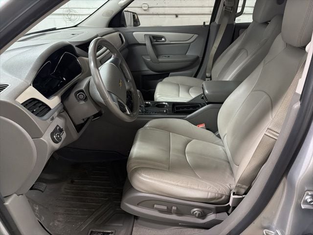 2017 Chevrolet Traverse 2LT
