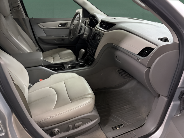 2017 Chevrolet Traverse 2LT