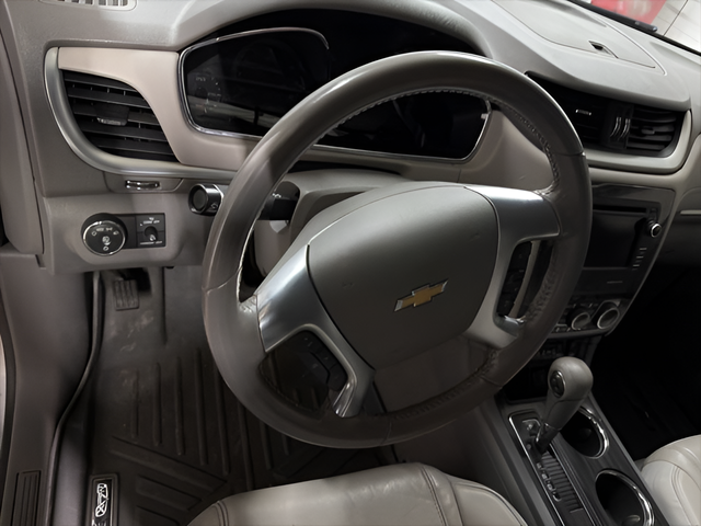 2017 Chevrolet Traverse 2LT