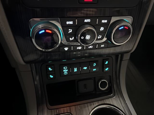 2017 Chevrolet Traverse 2LT