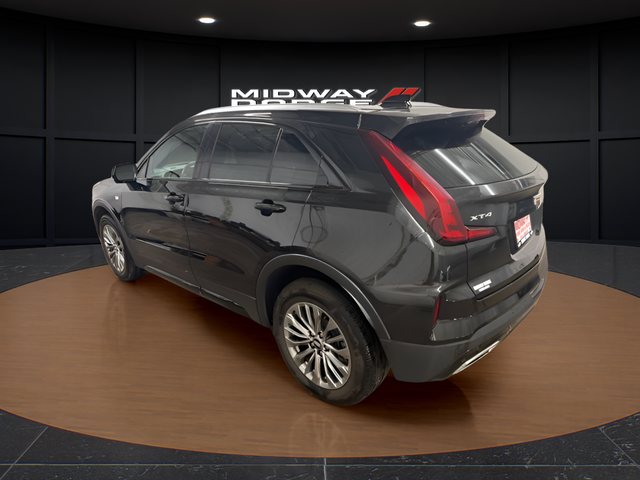 2025 Cadillac XT4 FWD Premium Luxury