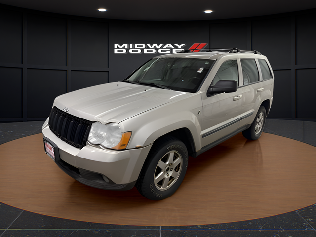 Used 2008 Jeep Grand Cherokee Laredo with VIN 1J8HR48MX8C164818 for sale in Chicago, IL