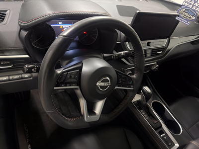 2023 Nissan Altima SR VC-Turbo FWD