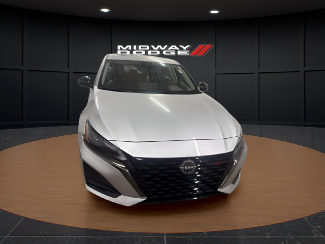 2023 Nissan Altima SR VC-Turbo FWD