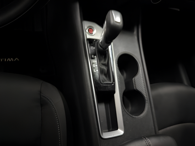 2025 Nissan Altima S FWD