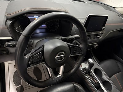 2020 Nissan Altima SR FWD