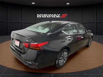 2024 Nissan Altima SV FWD