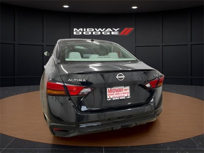 2024 Nissan Altima SV FWD