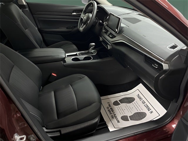 2024 Nissan Altima SV FWD