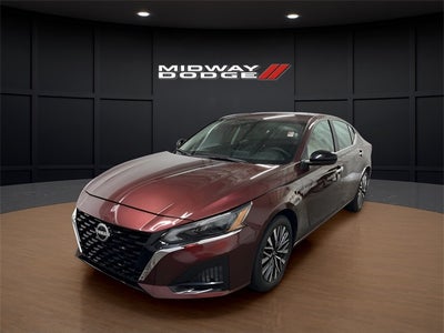 2024 Nissan Altima SV FWD