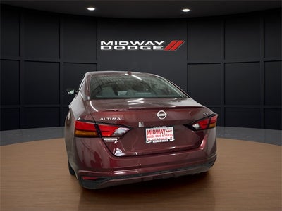 2024 Nissan Altima SV FWD