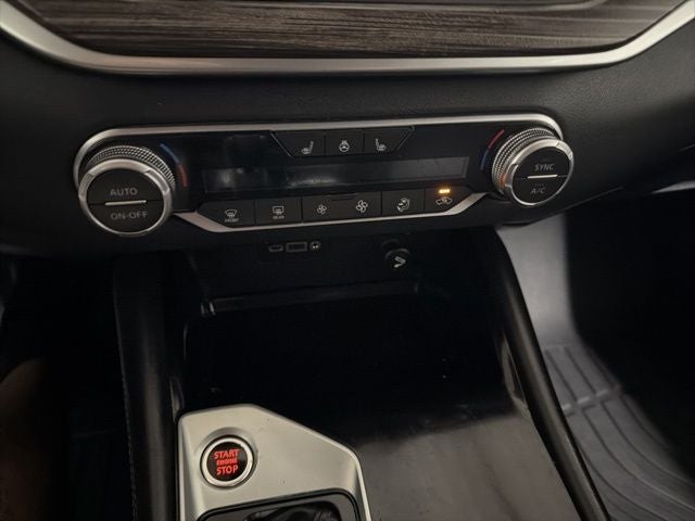 2020 Nissan Altima SL FWD