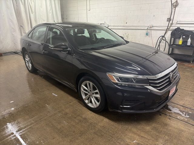 2021 Volkswagen Passat 2.0T S Auto's photo
