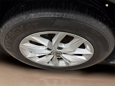 2017 Volkswagen Passat 1.8T S