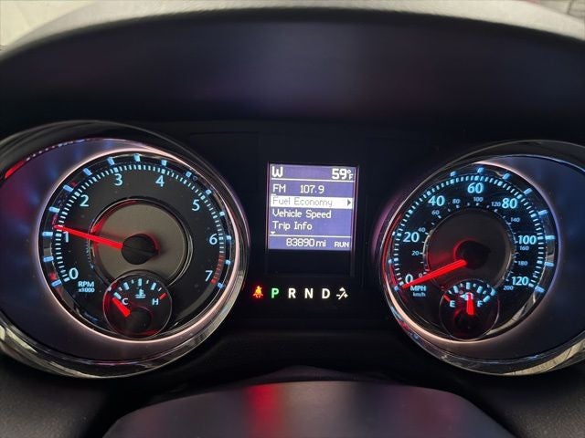 2016 Chrysler Town & Country Touring