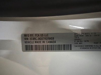 2026 Chrysler Pacifica Select