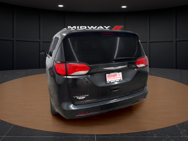 2021 Chrysler Voyager LXI