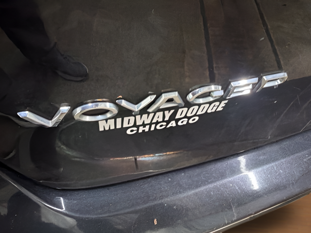 2021 Chrysler Voyager LXI