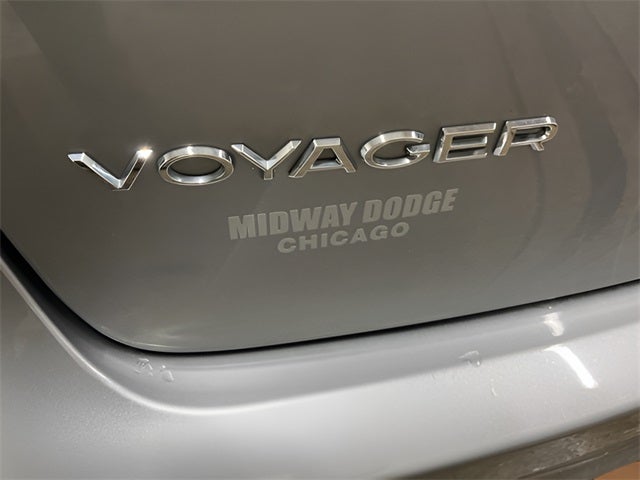 2021 Chrysler Voyager LXI
