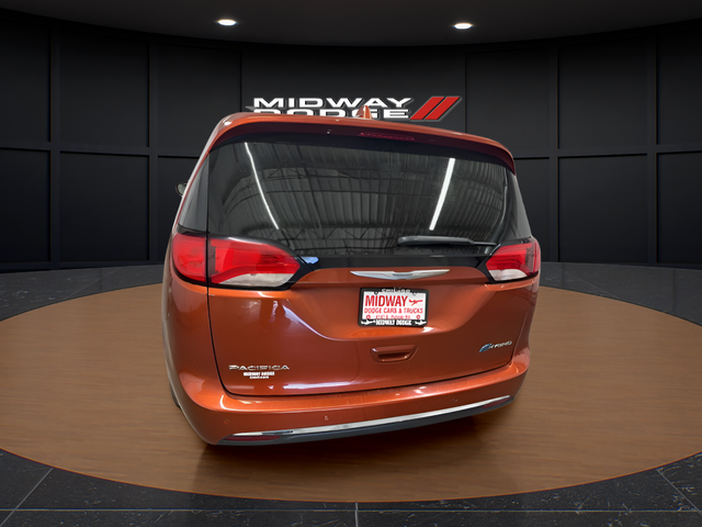 2018 Chrysler Pacifica Hybrid Touring L