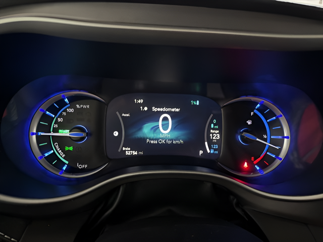 2024 Chrysler Pacifica Hybrid Select
