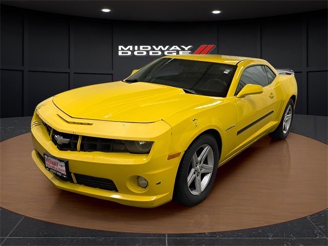 Used 2010 Chevrolet Camaro 1LT with VIN 2G1FB1EV4A9164561 for sale in Chicago, IL