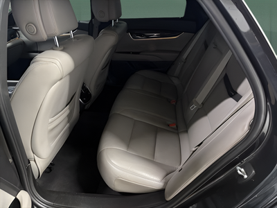 2013 Cadillac XTS Luxury