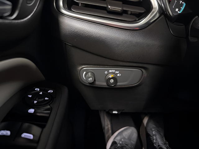 2021 Chevrolet Equinox AWD LS