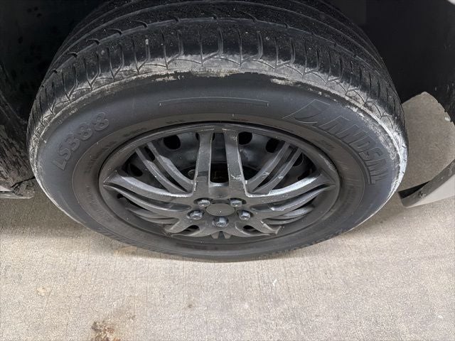 2010 Volkswagen Routan S