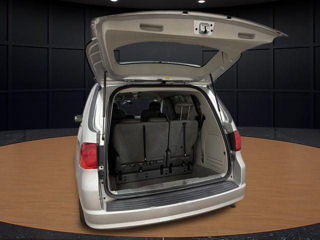 2010 Volkswagen Routan S