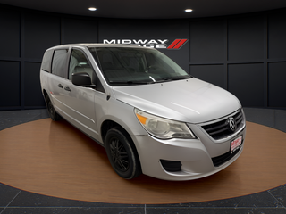 2010 Volkswagen Routan S