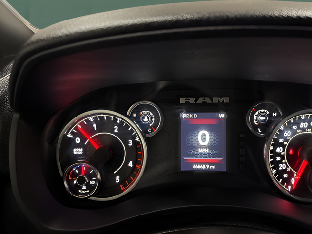 2024 RAM 2500 Big Horn Crew Cab 4x4 6'4' Box