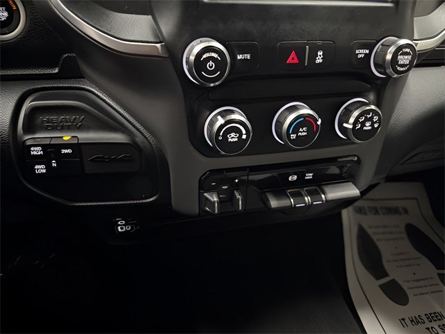 2024 RAM 2500 Big Horn Crew Cab 4x4 6'4' Box