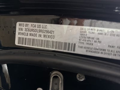 2024 RAM 2500 Big Horn Crew Cab 4x4 6'4' Box