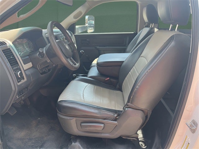 2012 RAM 3500 Chassis ST/SLT