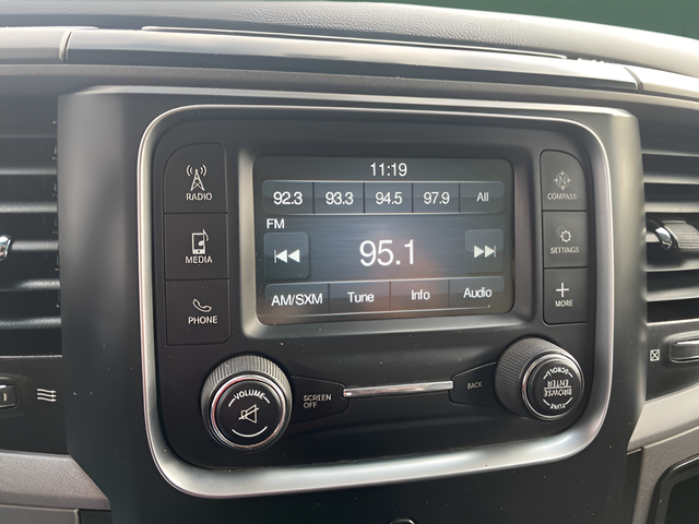 2018 RAM 4500 Chassis Tradesman/SLT/Laramie