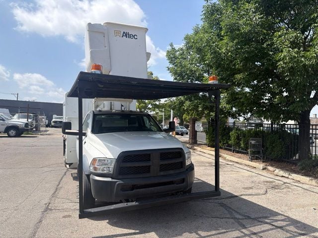 2014 RAM 5500 Chassis Tradesman/SLT