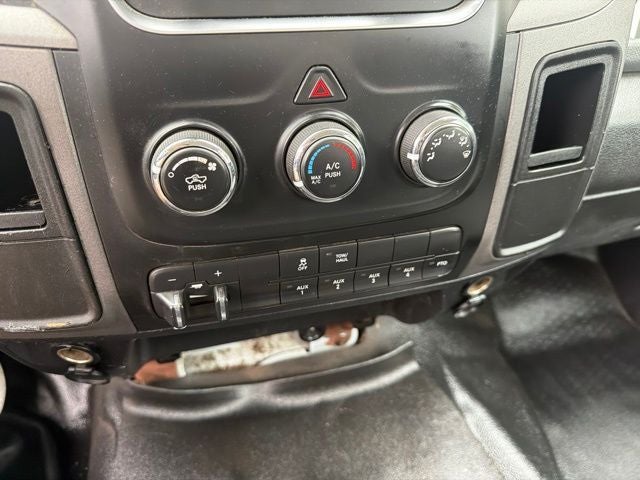 2017 RAM 5500 Chassis Tradesman/SLT