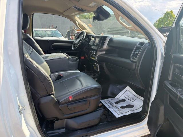 2020 RAM 5500 Chassis Tradesman/SLT